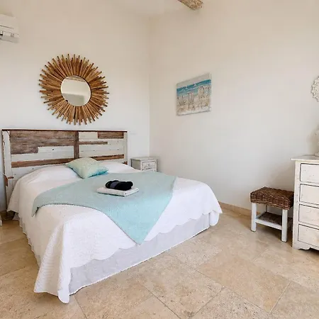 Le Clos Real, D'exception Avec Vue Mer, Piscine Chauffee A Debordement, Golfe De Saint Tropez Villa