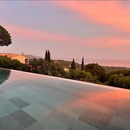Le Clos Real, D'exception Avec Vue Mer, Piscine Chauffee A Debordement, Golfe De Saint Tropez